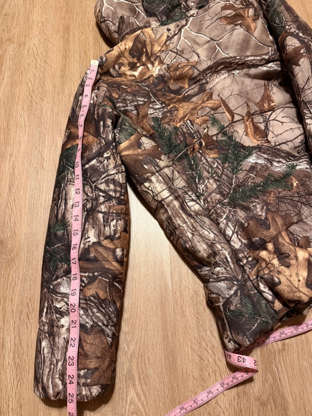 Realtree Hooded Camo Puffer Jacket - Pink Lining - Picture 7 of 8